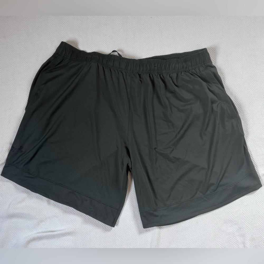 Men’s Under Armour Army Green Athletic Shorts 3XL
